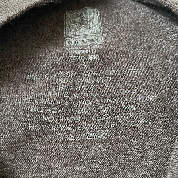 U.S. Army Short Sleeve Crew Neck ARMY Graphics Tee Shirt - Picture 4 of 4